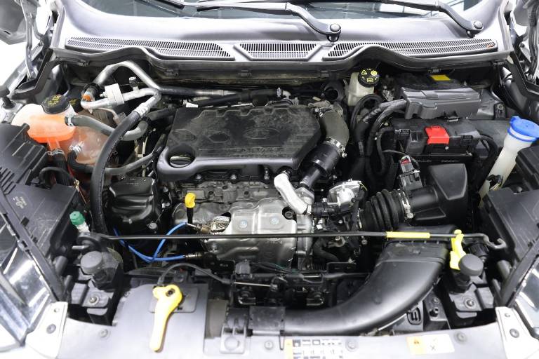 FORD EcoSport 53