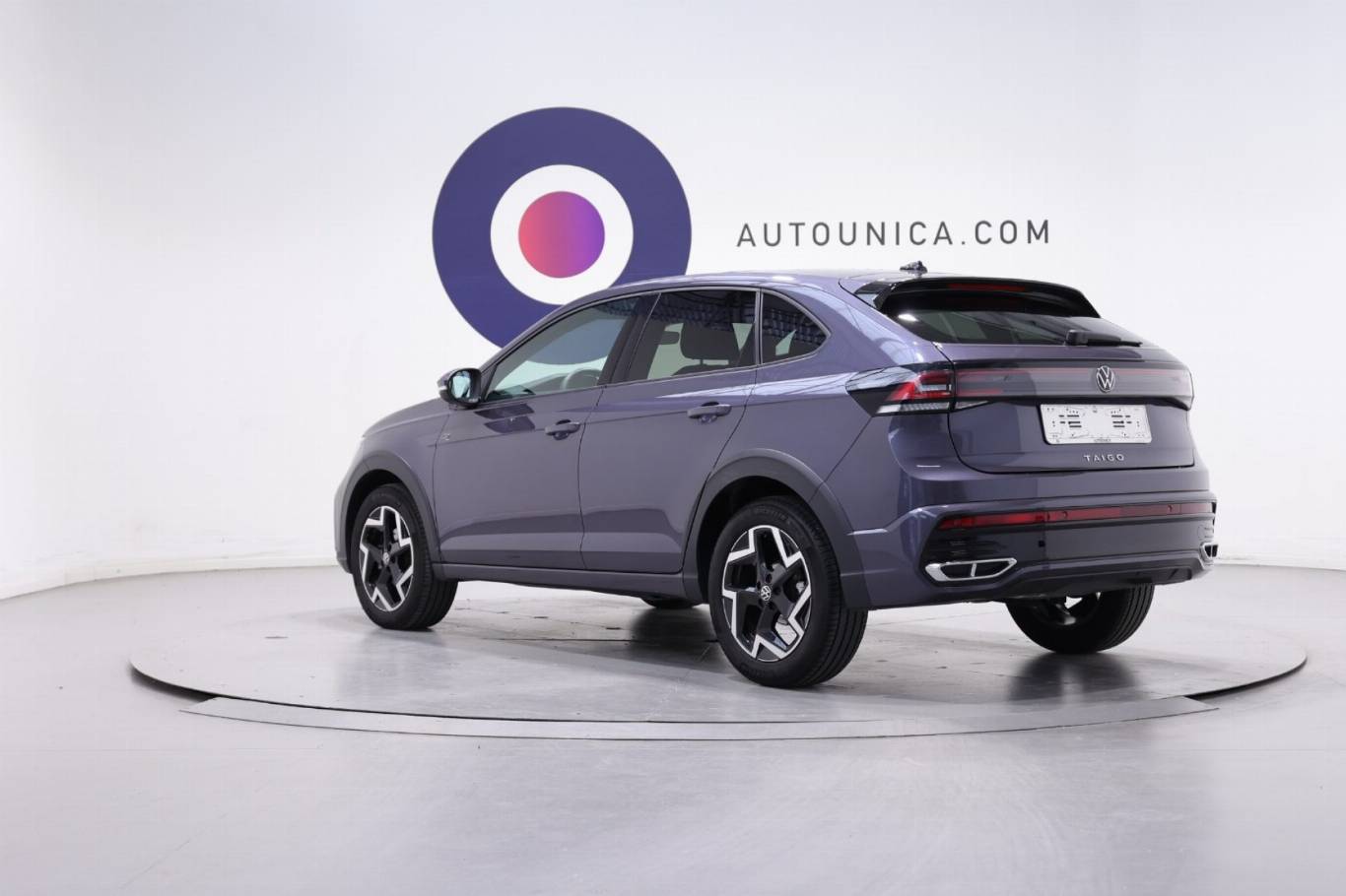 VOLKSWAGEN Taigo 18