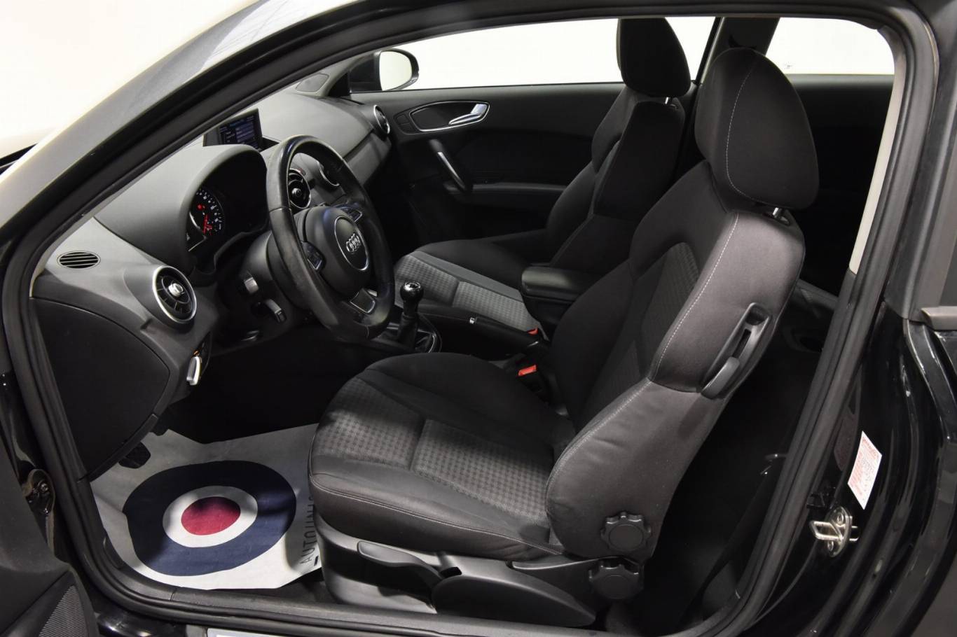 AUDI A1 10