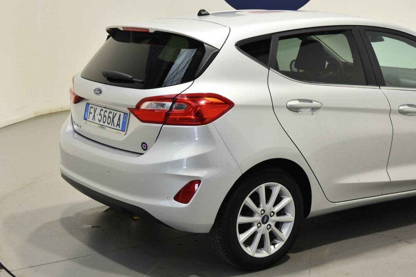 FORD Fiesta 18