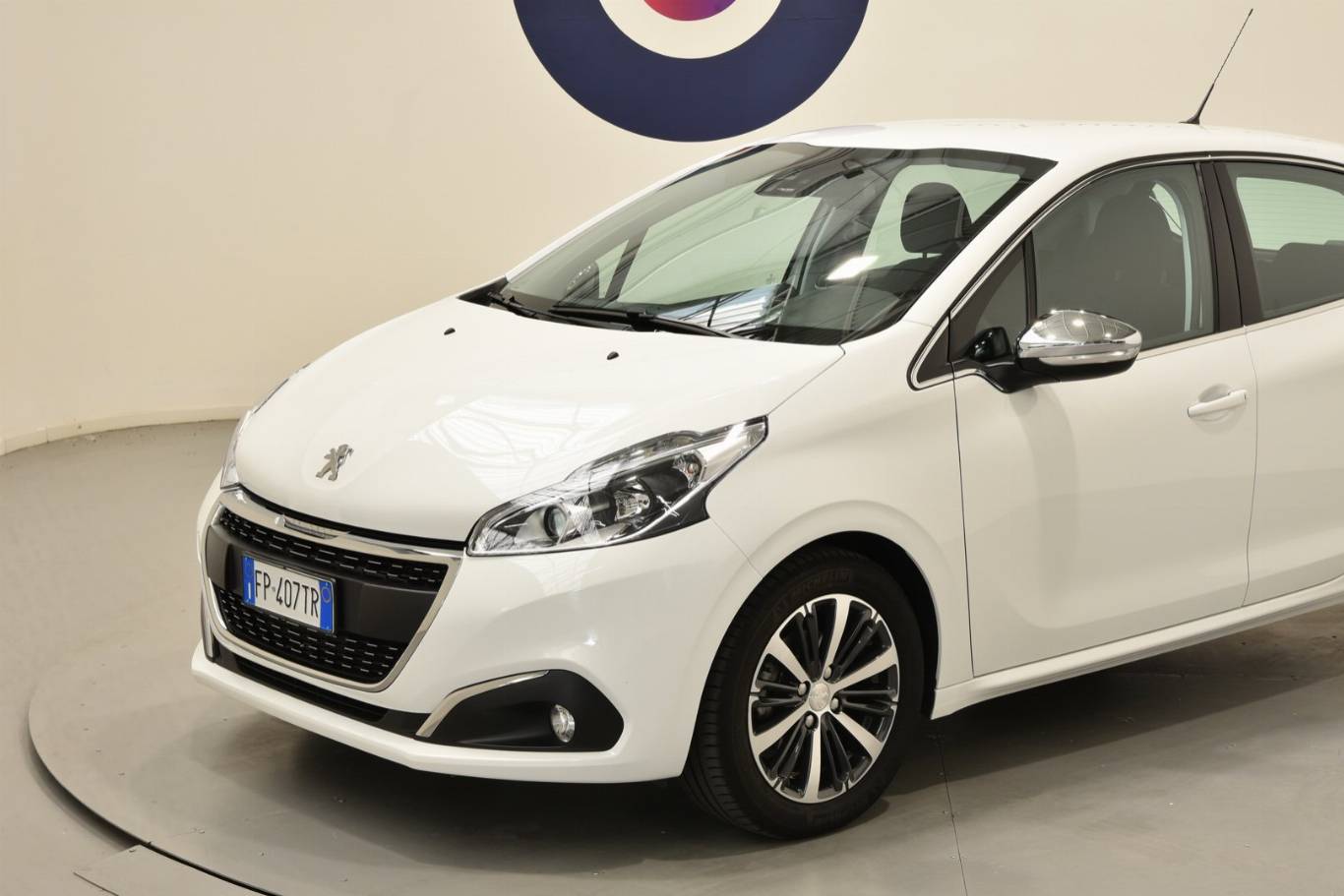 PEUGEOT 208 36