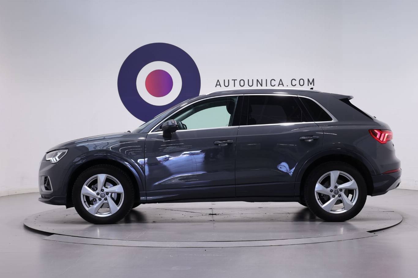 AUDI Q3 17