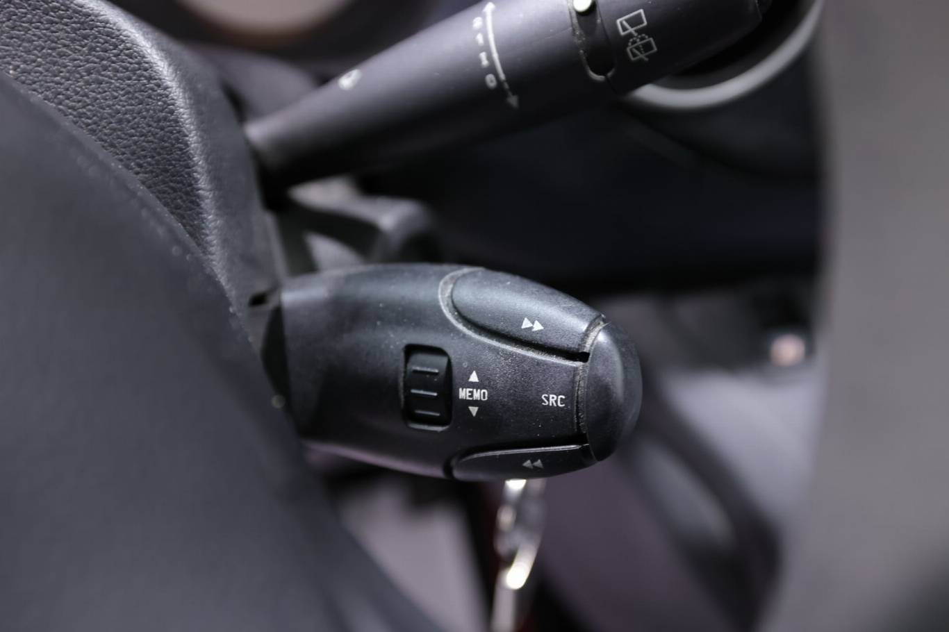 PEUGEOT Partner 21