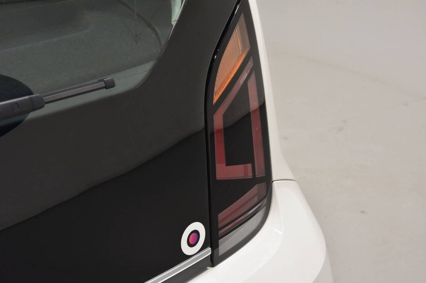 VOLKSWAGEN Up! 36