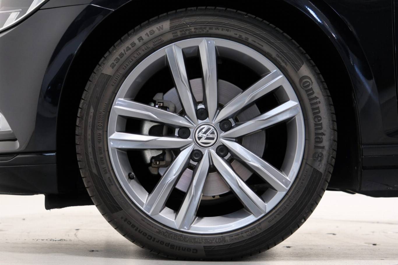 VOLKSWAGEN Passat Variant 14