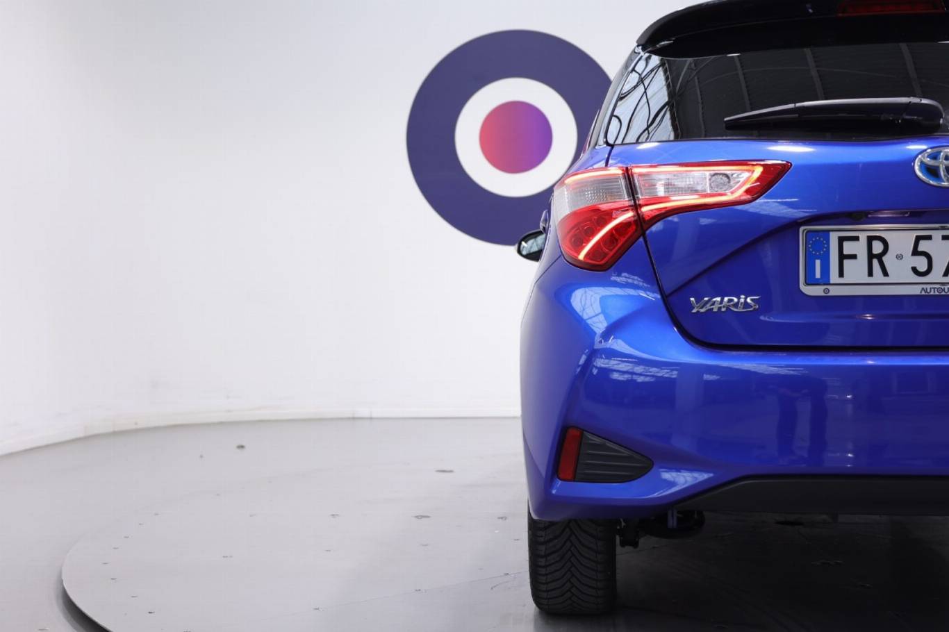TOYOTA Yaris 46