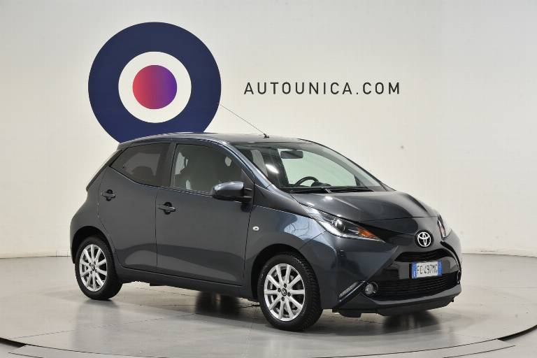 TOYOTA Aygo 29