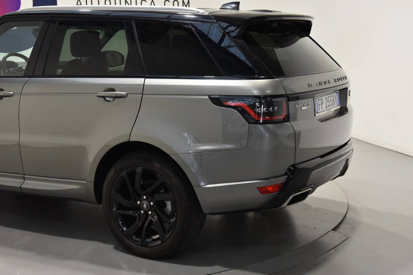 LAND ROVER Range Rover Sport 54