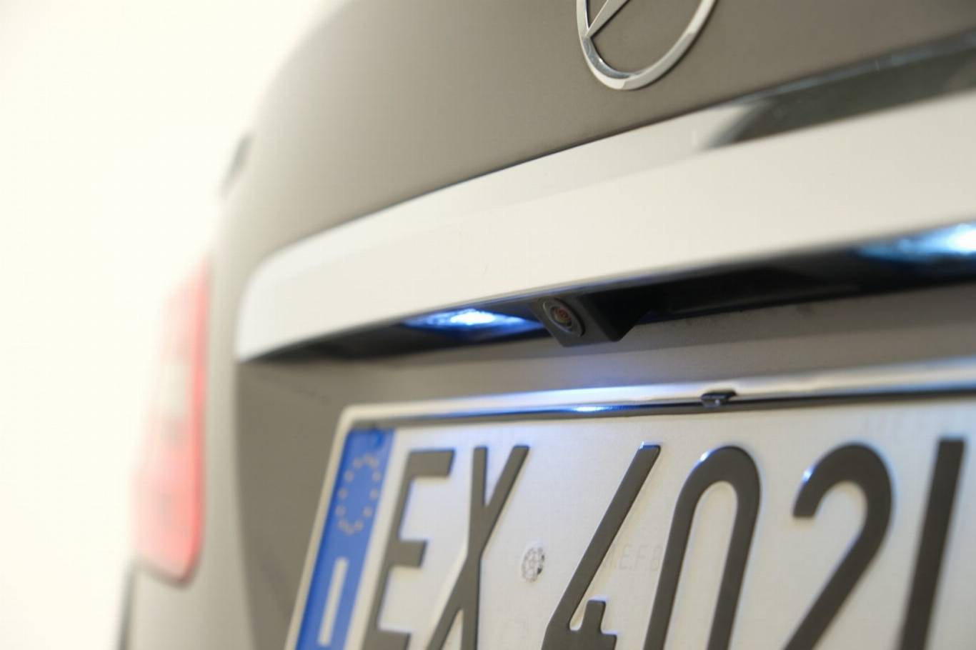 MERCEDES-BENZ B 180 46