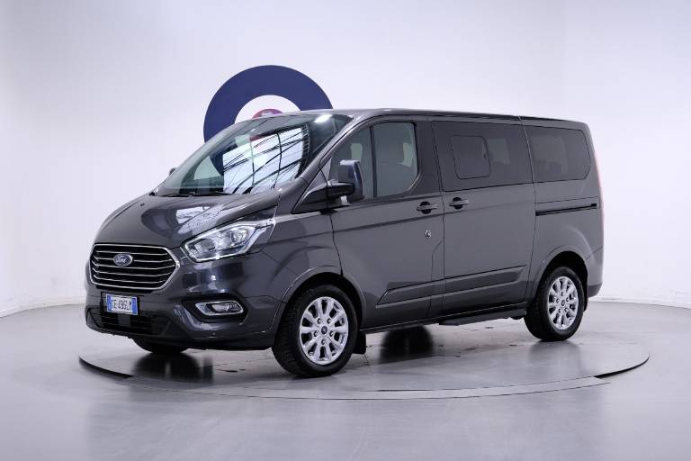 FORD Tourneo Custom 1