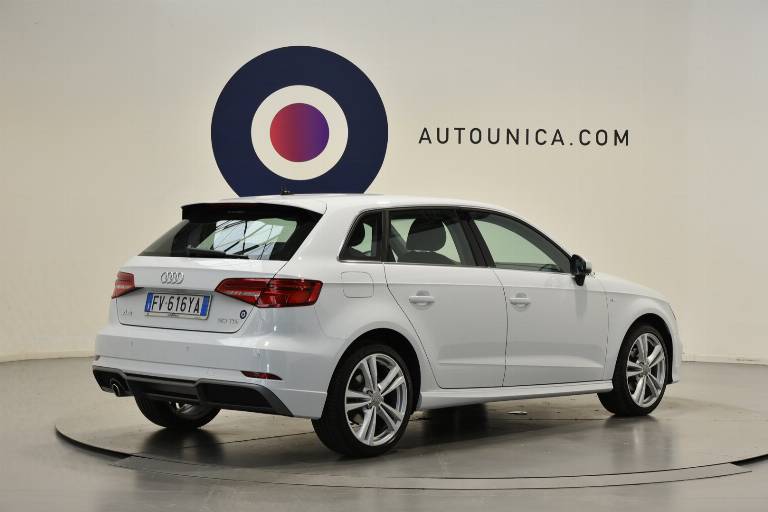 AUDI A3 31