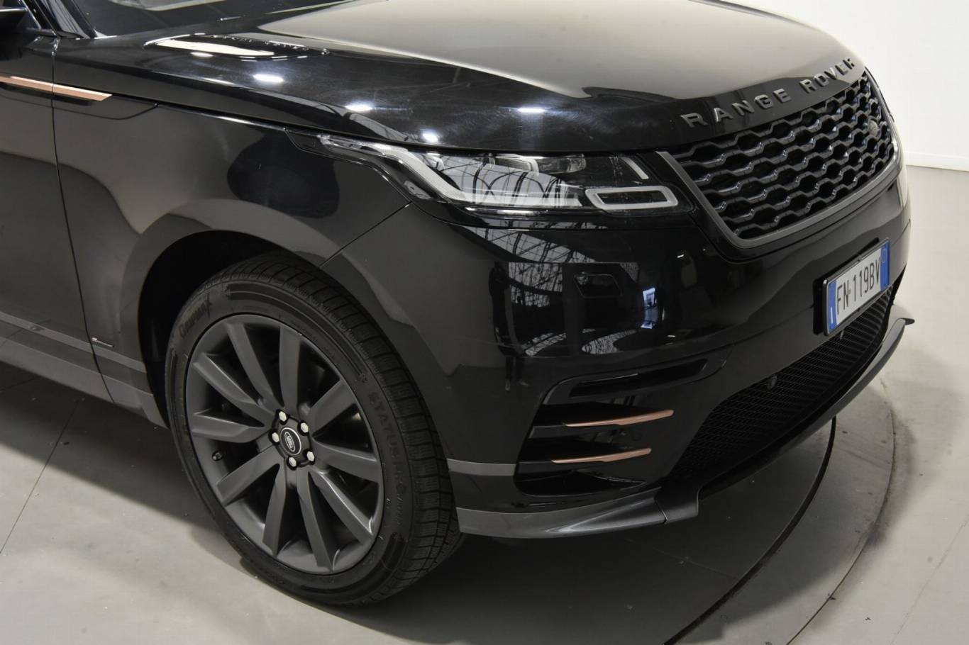 LAND ROVER Range Rover Velar 45