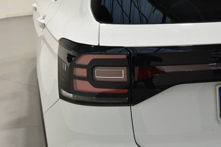 VOLKSWAGEN T-Cross 34