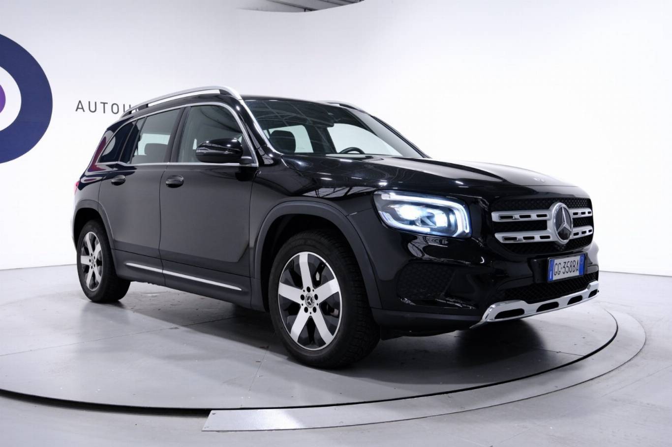 MERCEDES-BENZ GLB 200 56