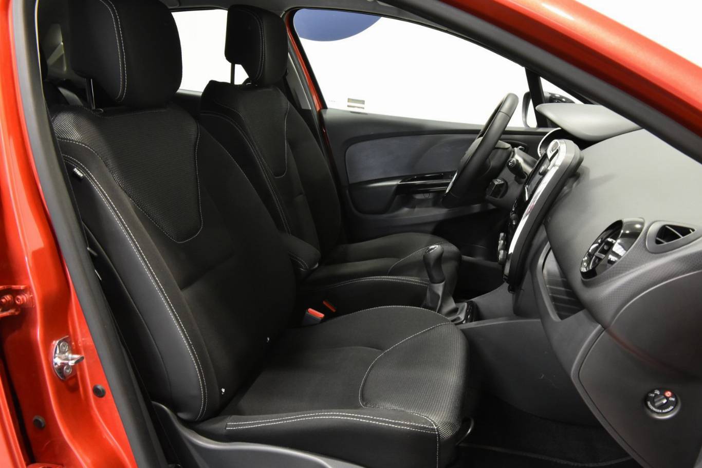 RENAULT Clio 21