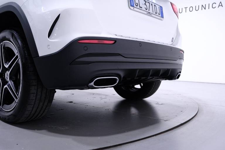 MERCEDES-BENZ GLA 54