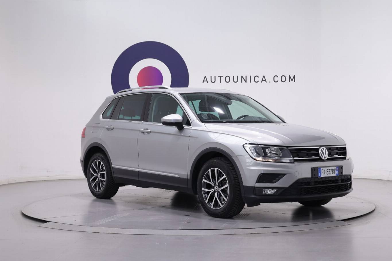 VOLKSWAGEN Tiguan 3