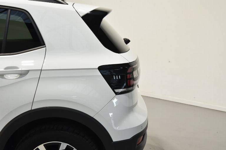 VOLKSWAGEN T-Cross 9