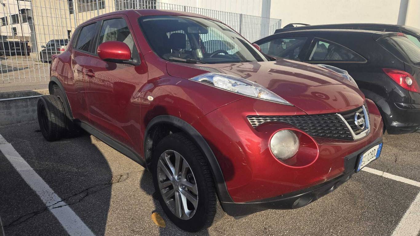NISSAN Juke 1