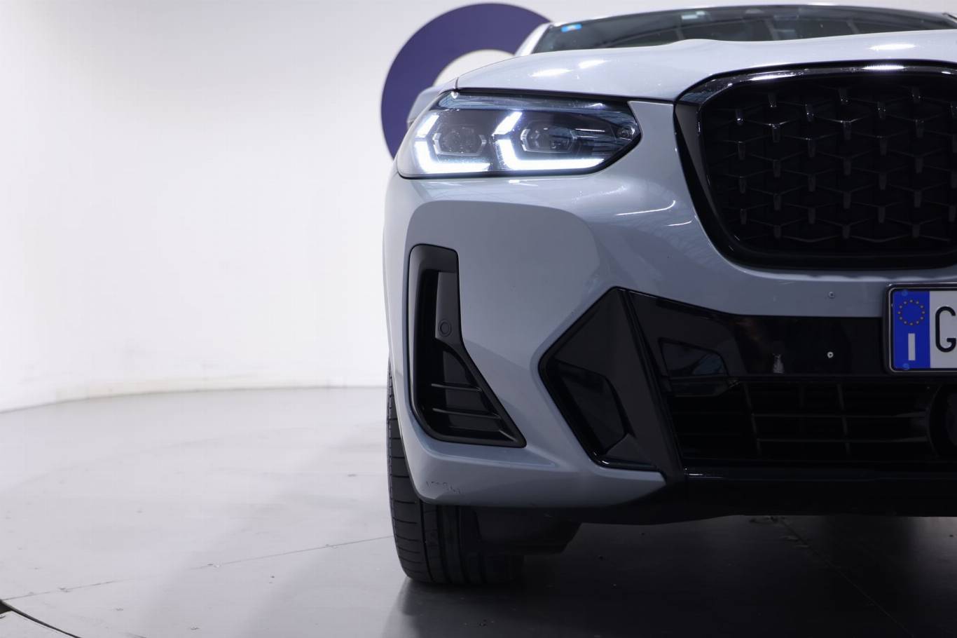 BMW X4 56