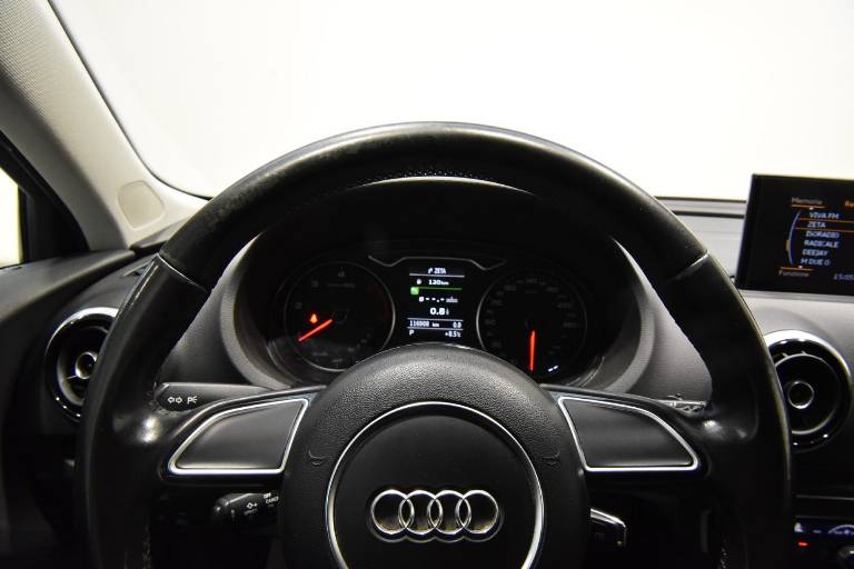 AUDI A3 18