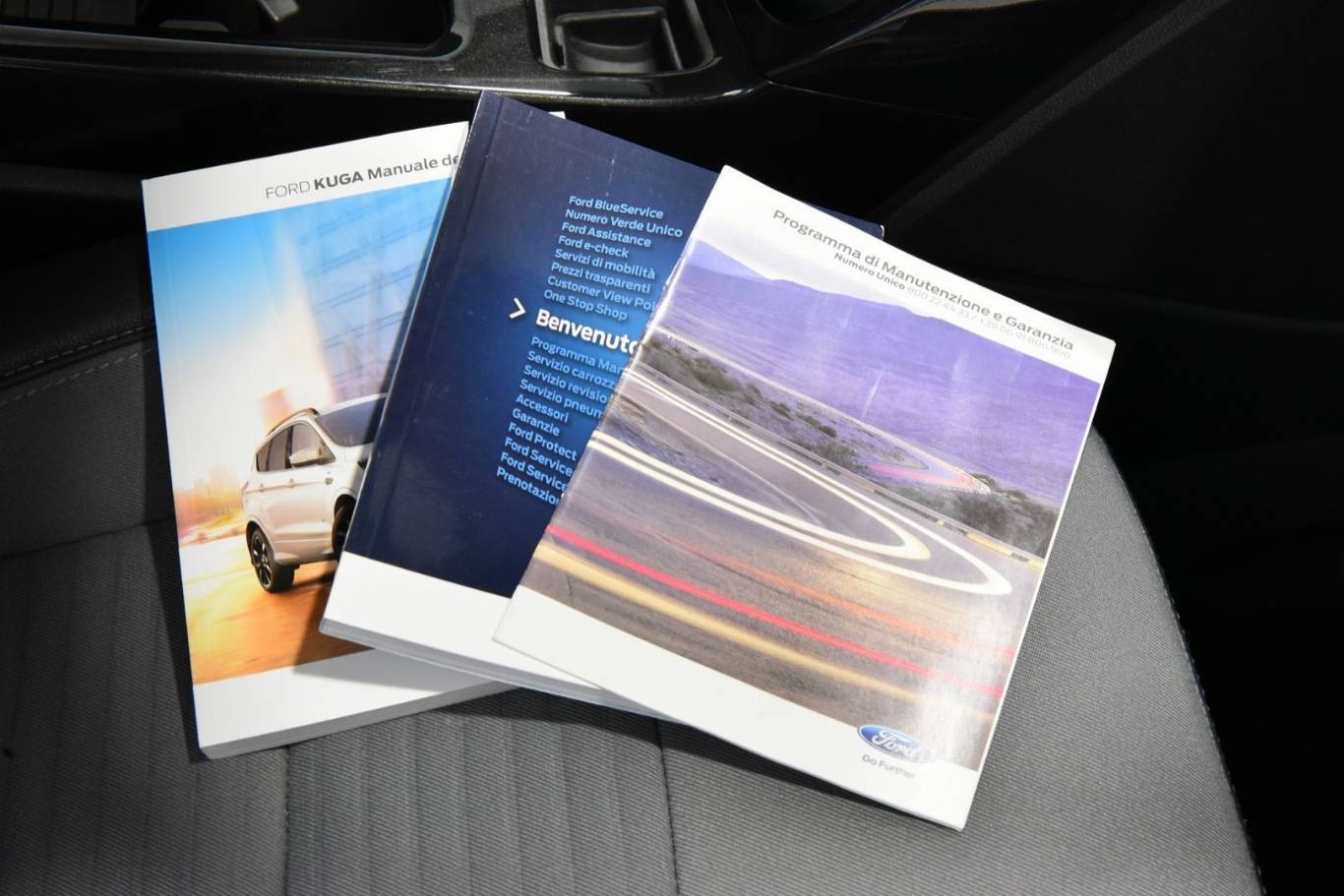 FORD Kuga 51