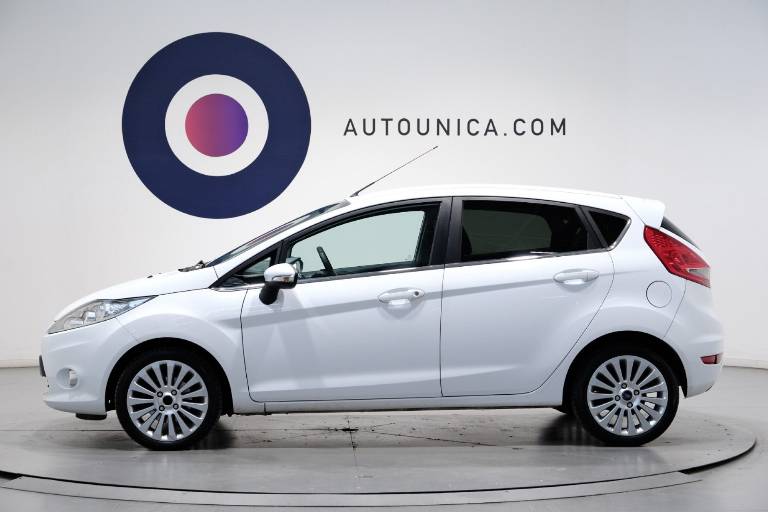 FORD Fiesta 9