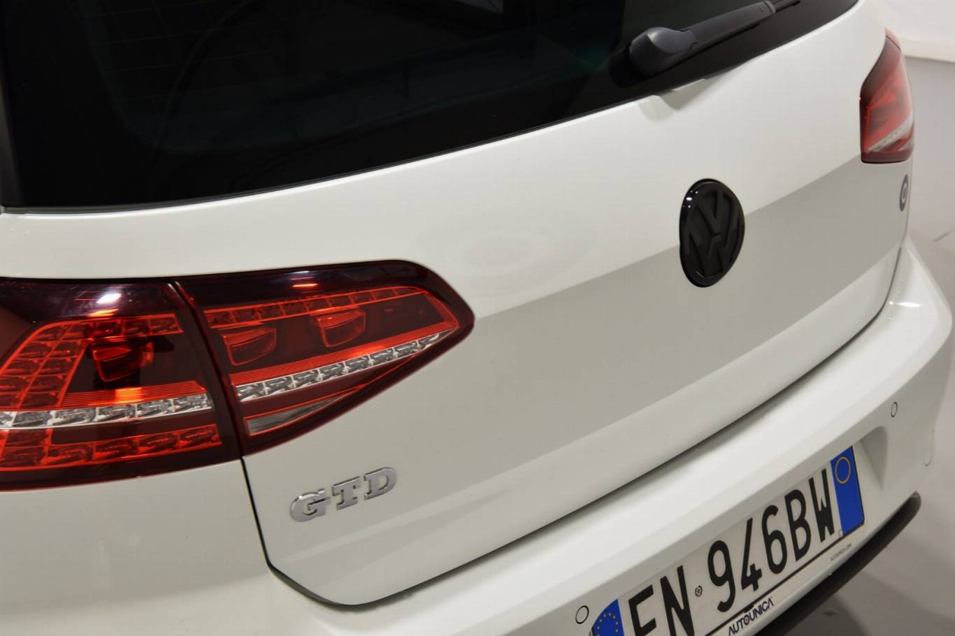 VOLKSWAGEN Golf GTD 41