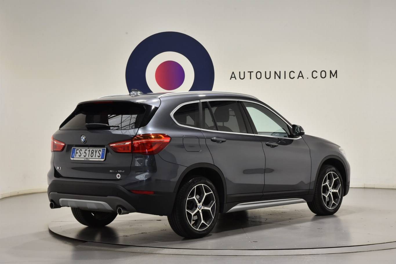 BMW X1 8