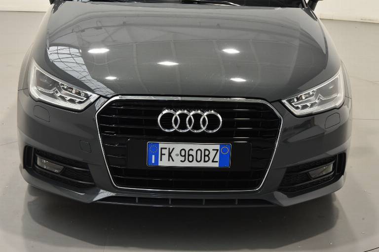 AUDI A1 14