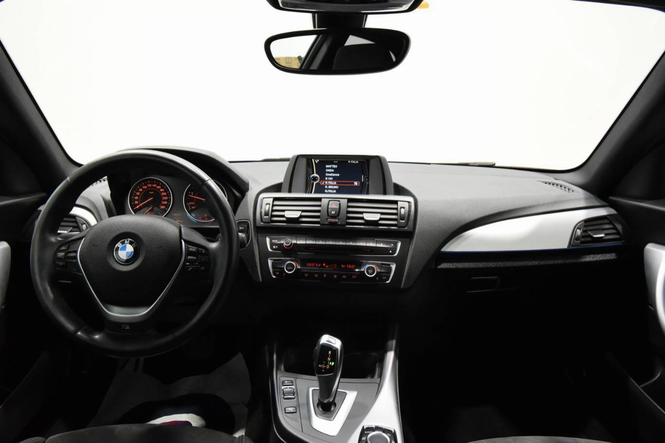 BMW 118 21