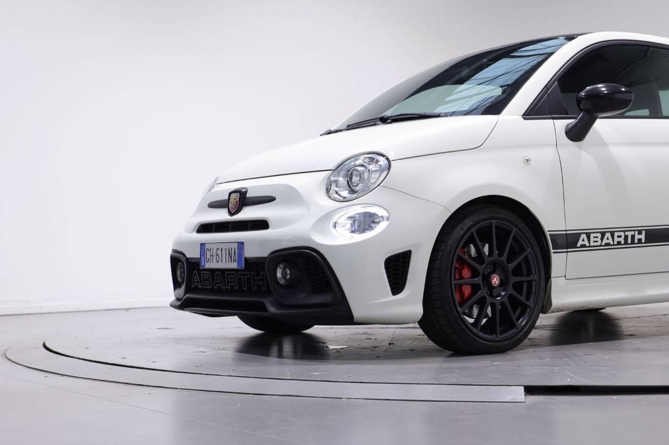 ABARTH 595 11