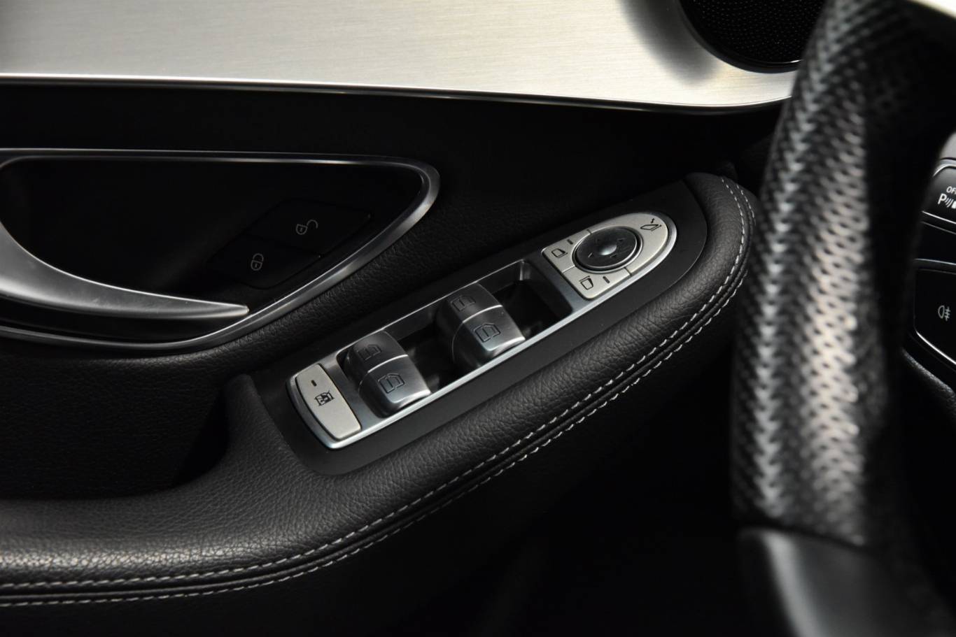 MERCEDES-BENZ GLC 220 50