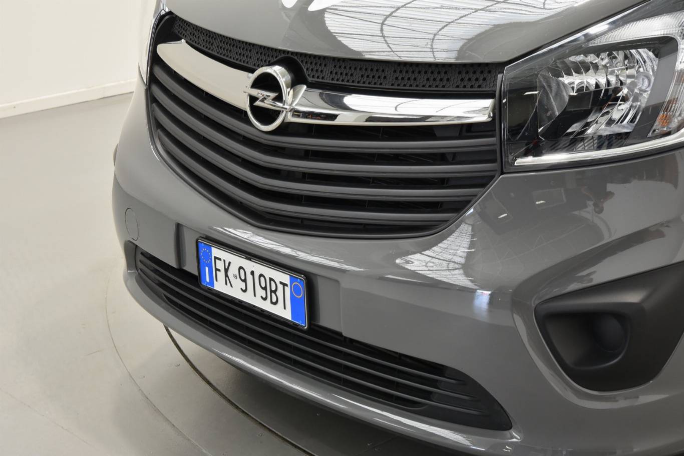 OPEL Vivaro 59