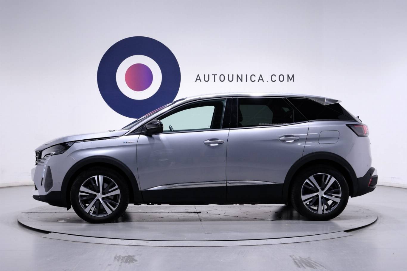 PEUGEOT 3008 9