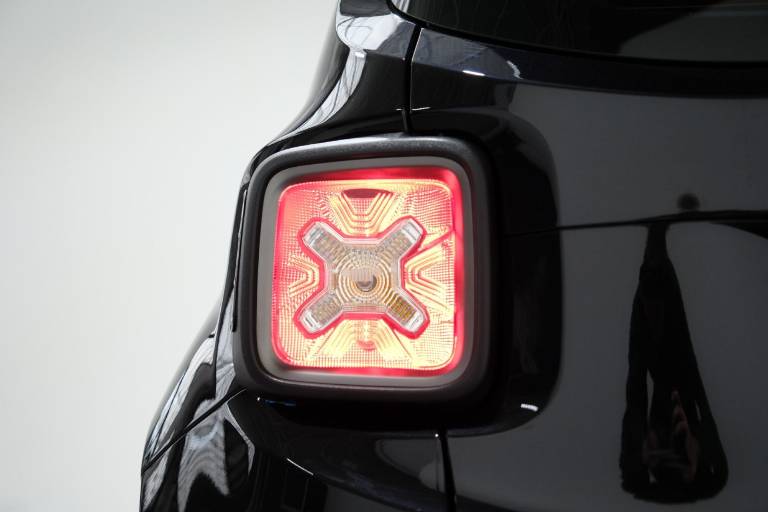 JEEP Renegade 41