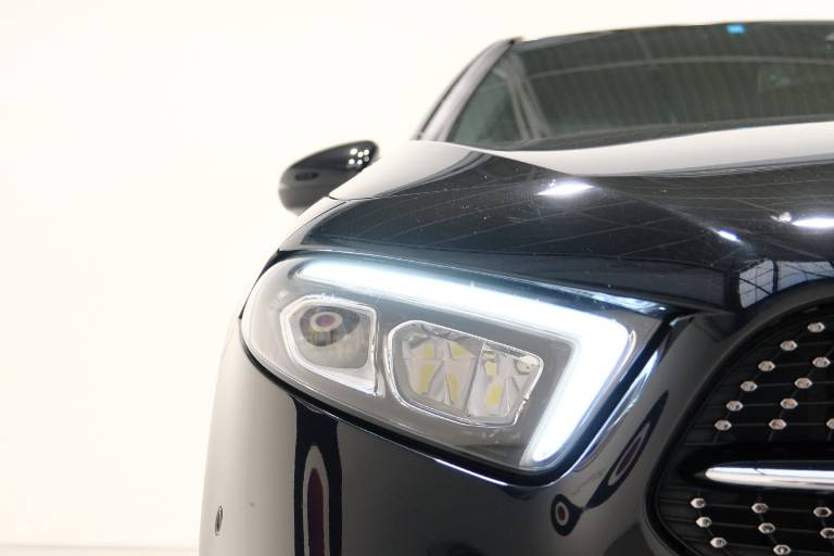 MERCEDES-BENZ A 200 12