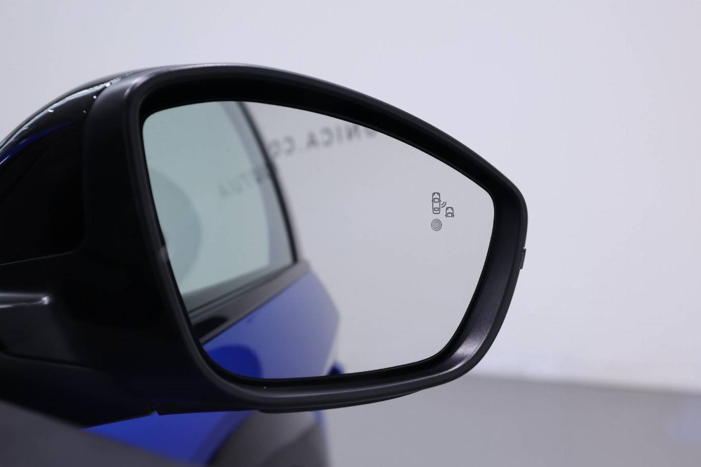 PEUGEOT 208 46