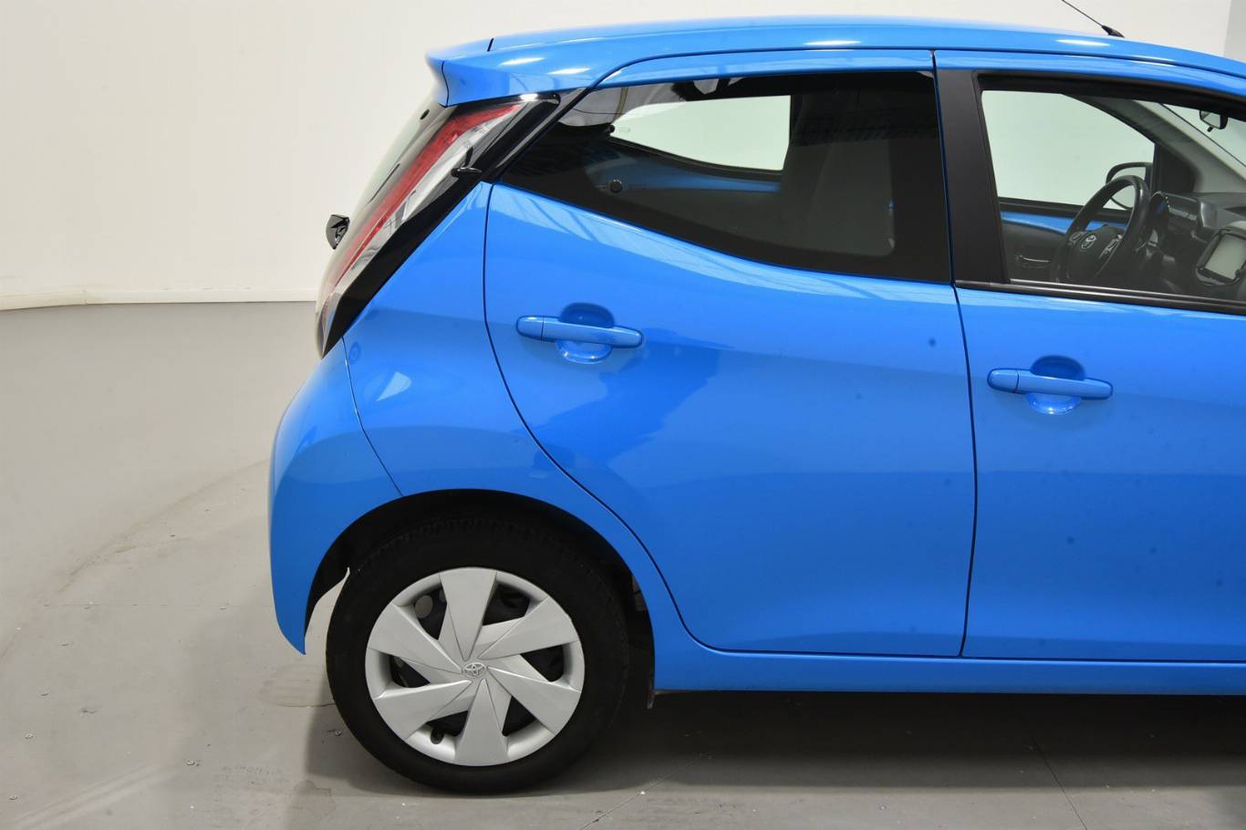TOYOTA Aygo 48