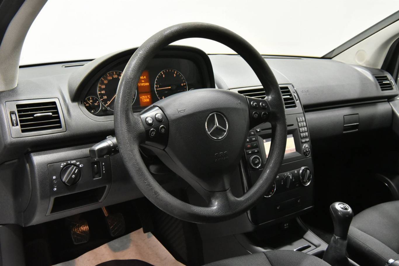 MERCEDES-BENZ A 160 3