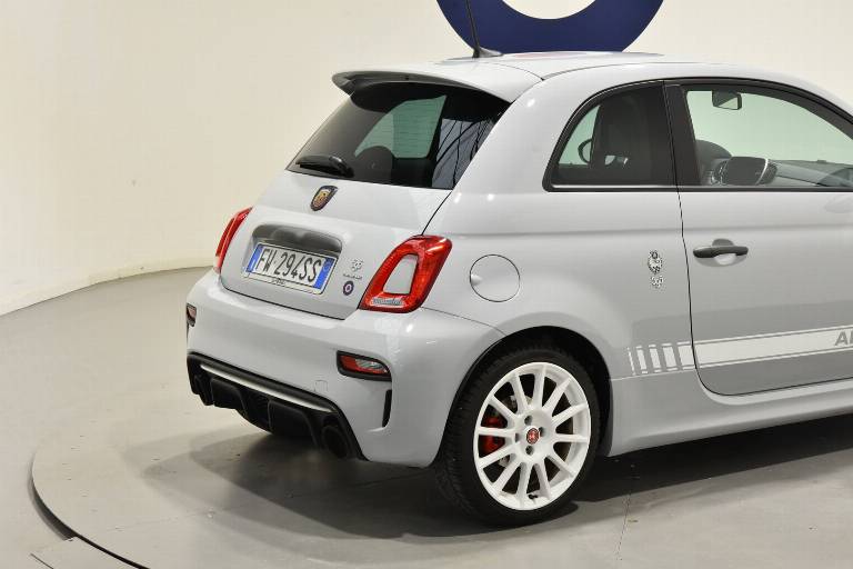 ABARTH 595 18