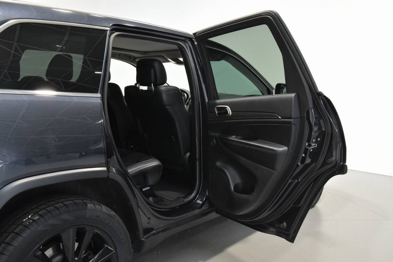 JEEP Grand Cherokee 46