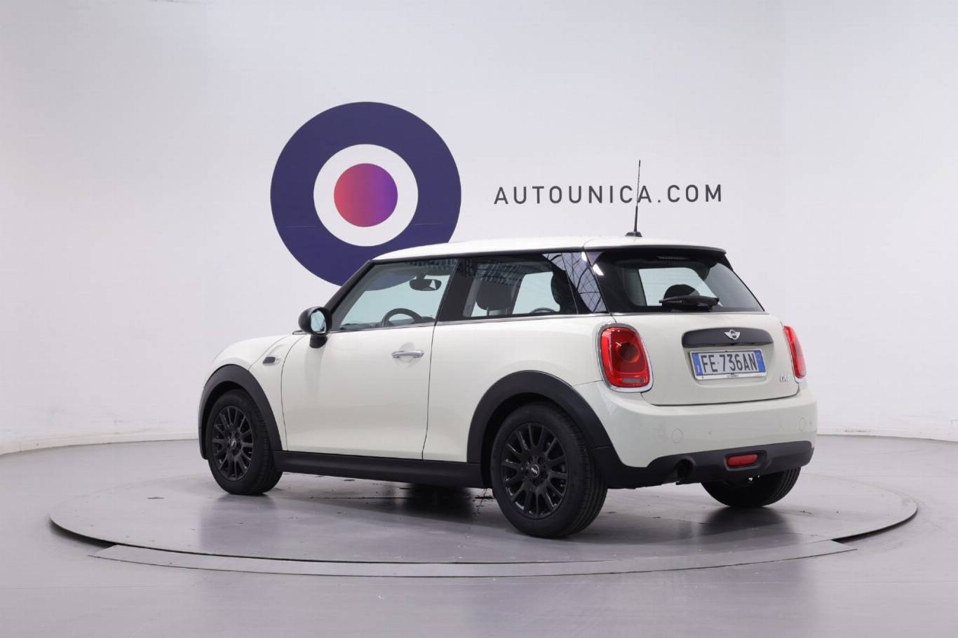 MINI One 16