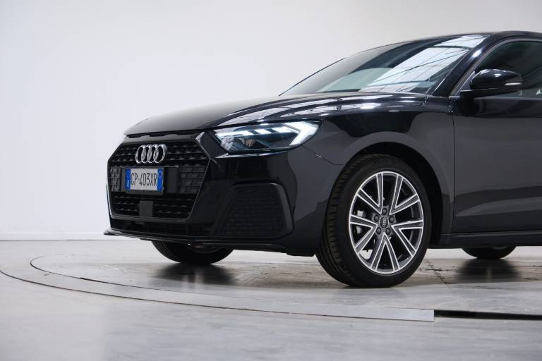 AUDI A1 11