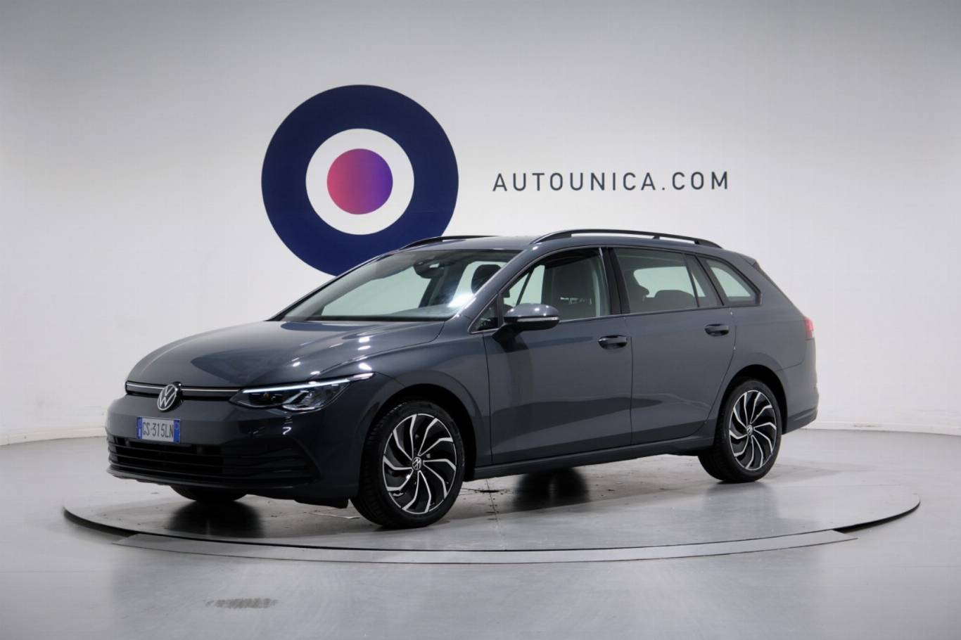 VOLKSWAGEN Golf Variant 1