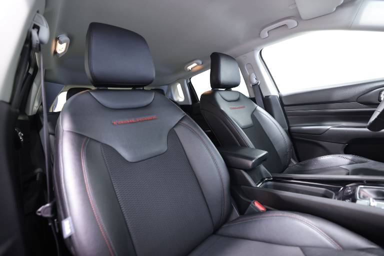 JEEP Compass 54
