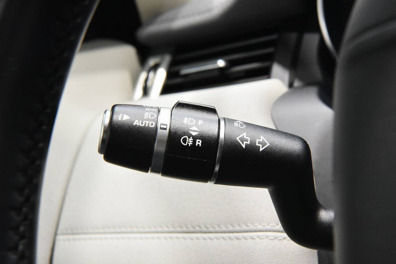 LAND ROVER Range Rover Evoque 26