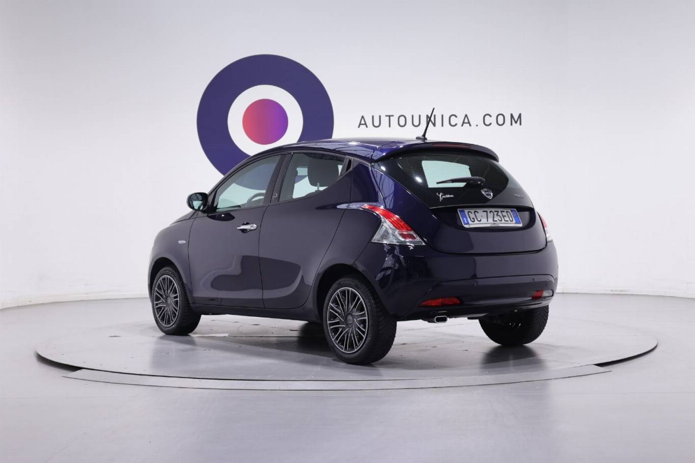LANCIA Ypsilon 15
