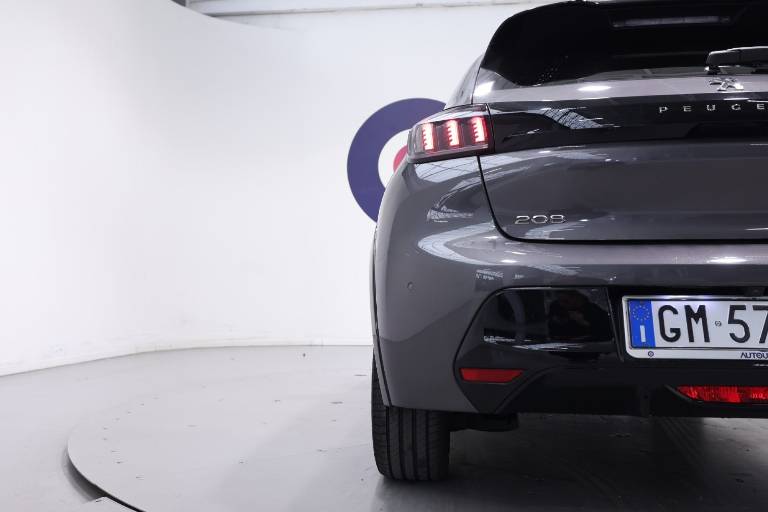 PEUGEOT 208 50