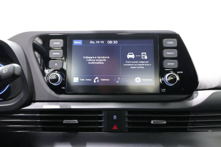 HYUNDAI I20 9